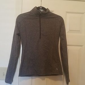 Workout long sleeved half zip.